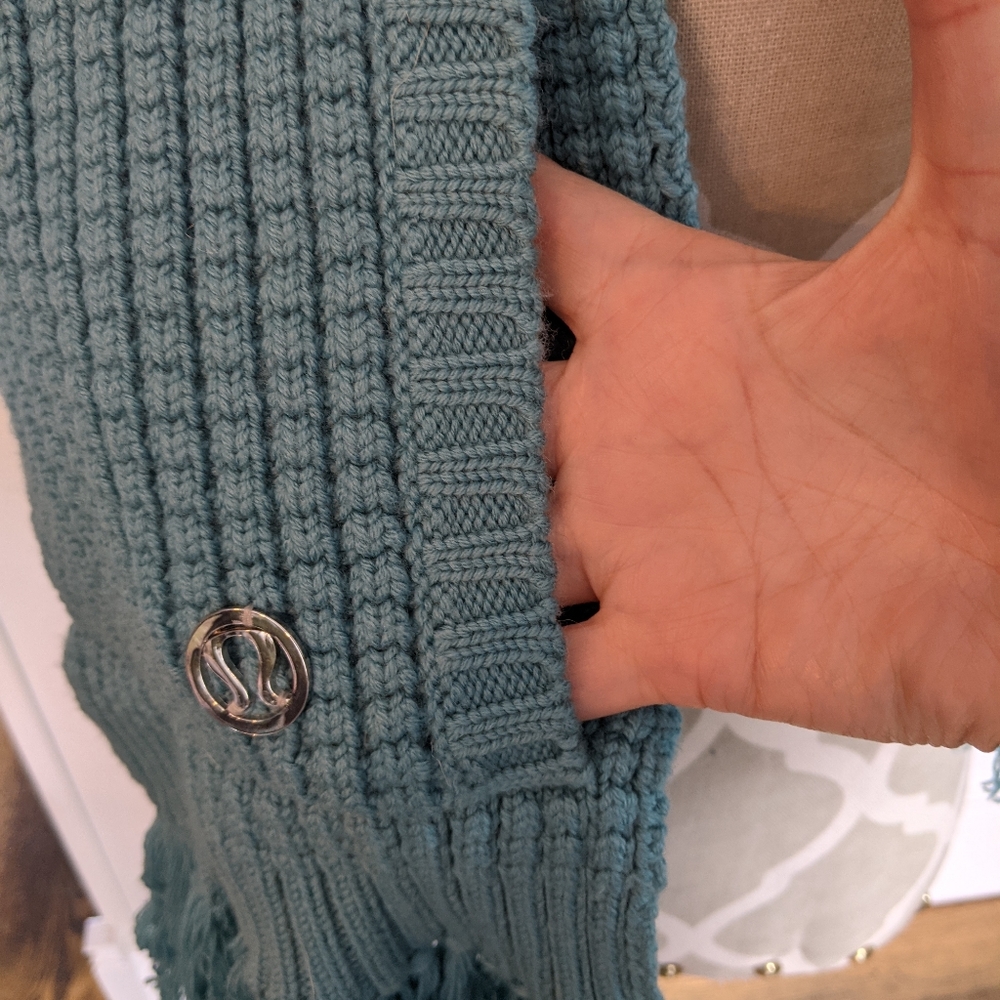 EUC Lululemon merino wool teal scarf - Picture 3 of 3